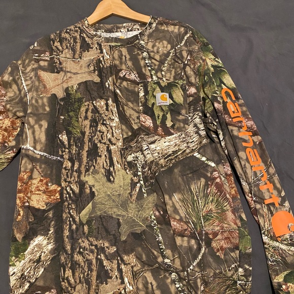 Carhartt | Shirts | Carhartt Graphic 